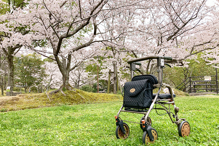 今期～来期へ　歩行器「アイルウォーク」