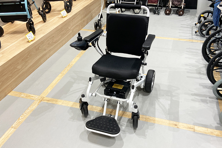 新型電動車椅子