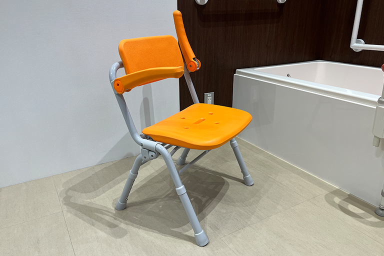 【冬の介護ガイド】ヒートショックと転倒を防ぐ！高齢者が安心して冬を越すための対策とおすすめ福祉用具